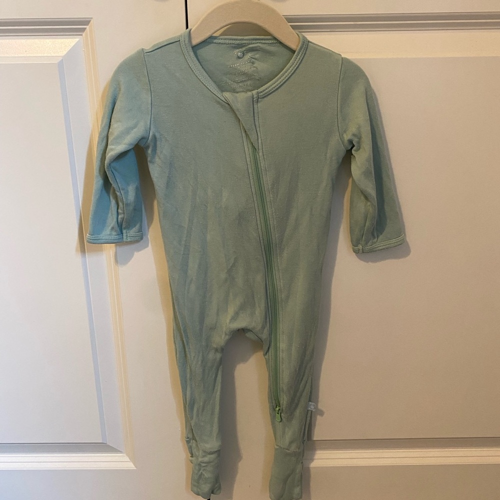 Dreamland Baby Bamboo Pajamas with DreamCuffs